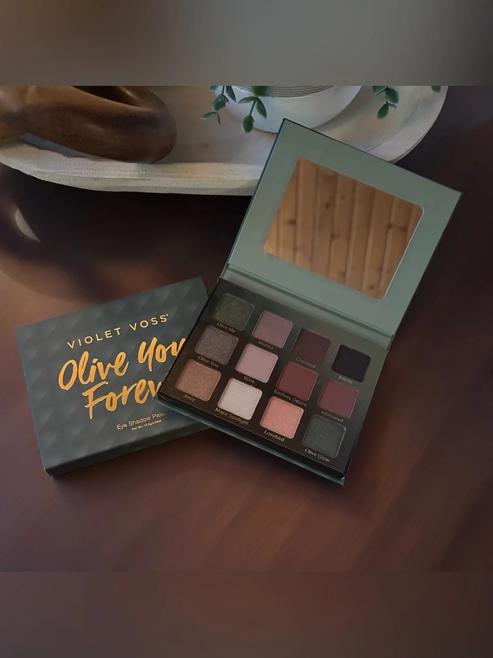 VIOLET VOSS OLIVE YOU FOREVER EYESHADOW PALETTE